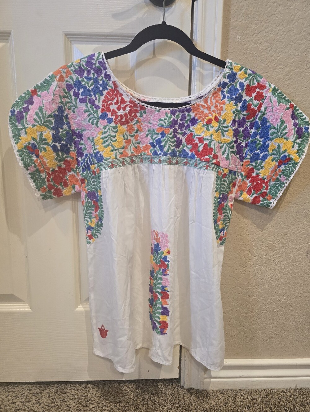 J Marie Women's White Floral Embroidery Blouse Size M